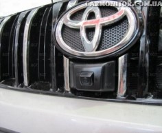 Купить камеру переднего вида для Toyota Prado 150 в Киеве