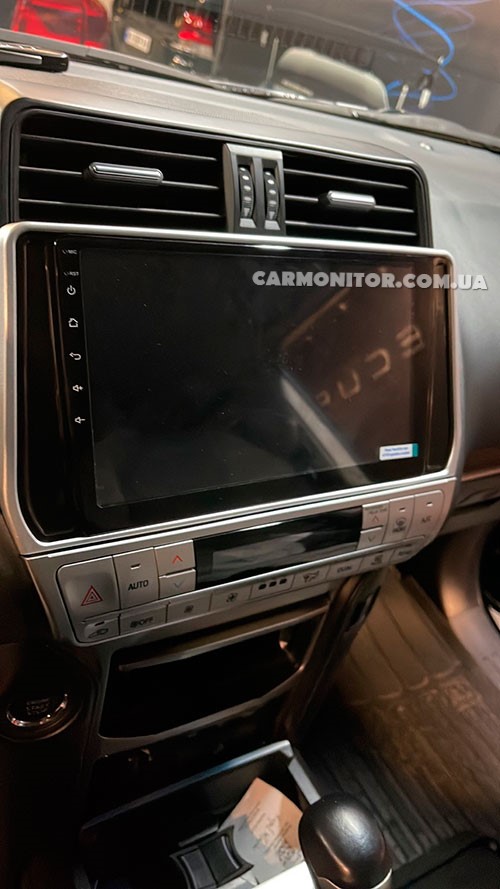 Установка магнитолы Toyota Land Cruiser Prado 150 2020